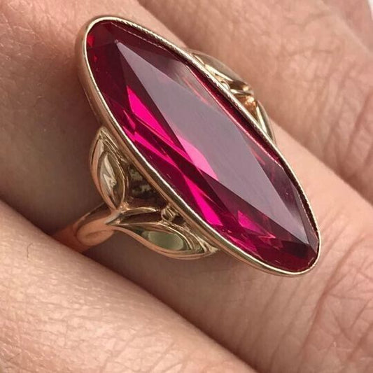 Vintage Garnet Oval Crystal Gold Ring-Vickis Jewelry