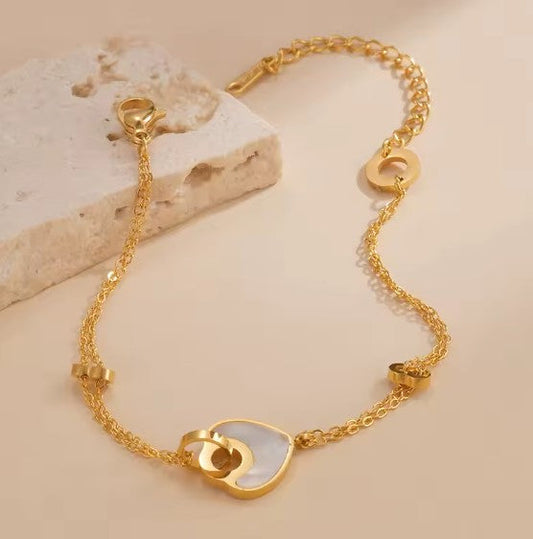 Classic Temperament Heart Pendant Gold Bracelet-Vickis Jewelry