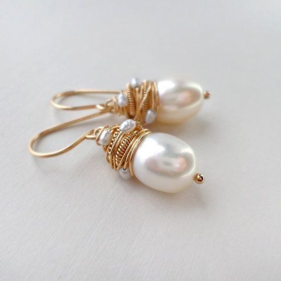 Vintage Pearl Golden Threads Earrings-Vickis Jewelry