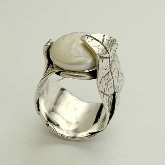 Vintage Natural Inlaid Stone Leaf Ring-Vickis Jewelry